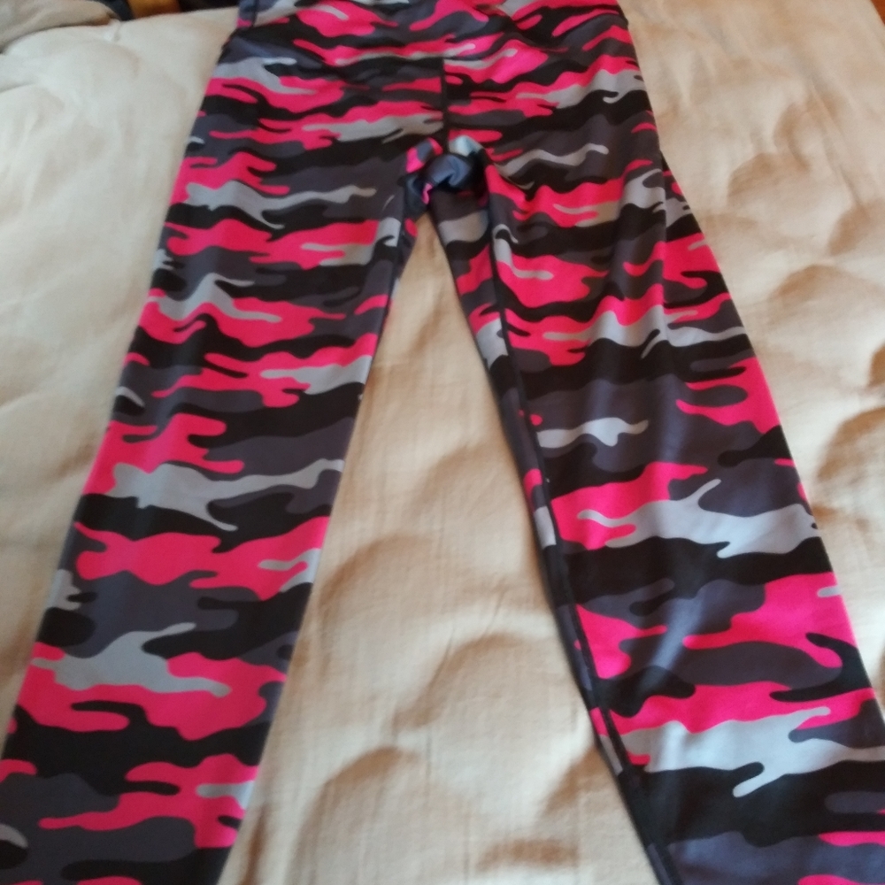 Yelete activewear